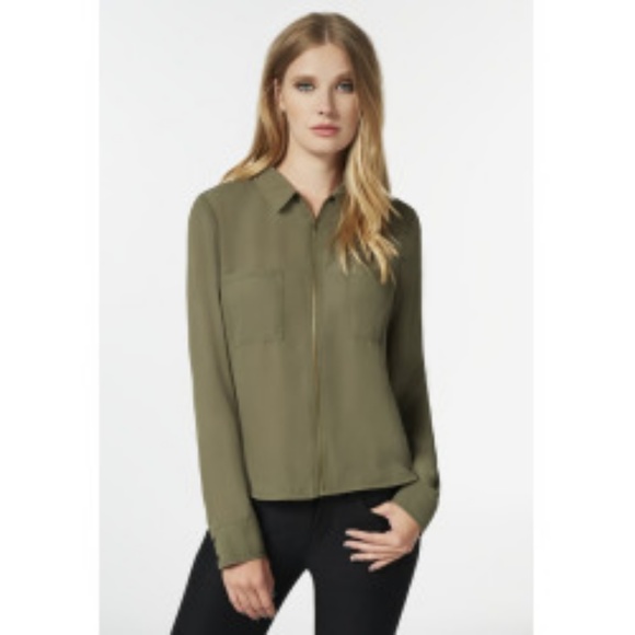 JustFab Tops - JustFab Double Pocket Casual Army Green Blouse